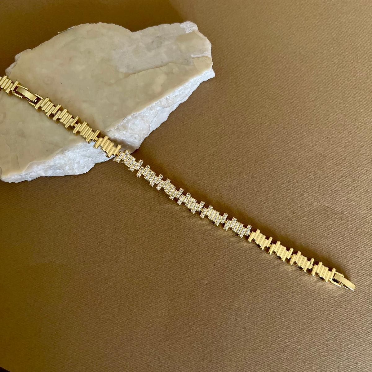 Yango 05 | Gold Plated Bracelet