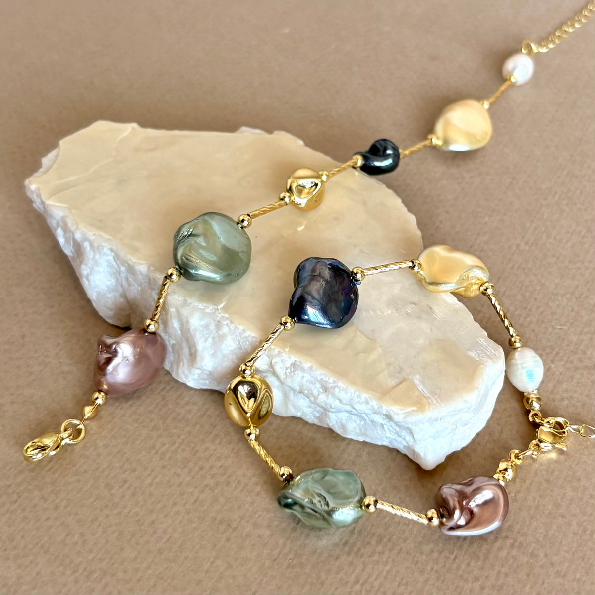 Signature 07 | Natural Pearl Bracelet