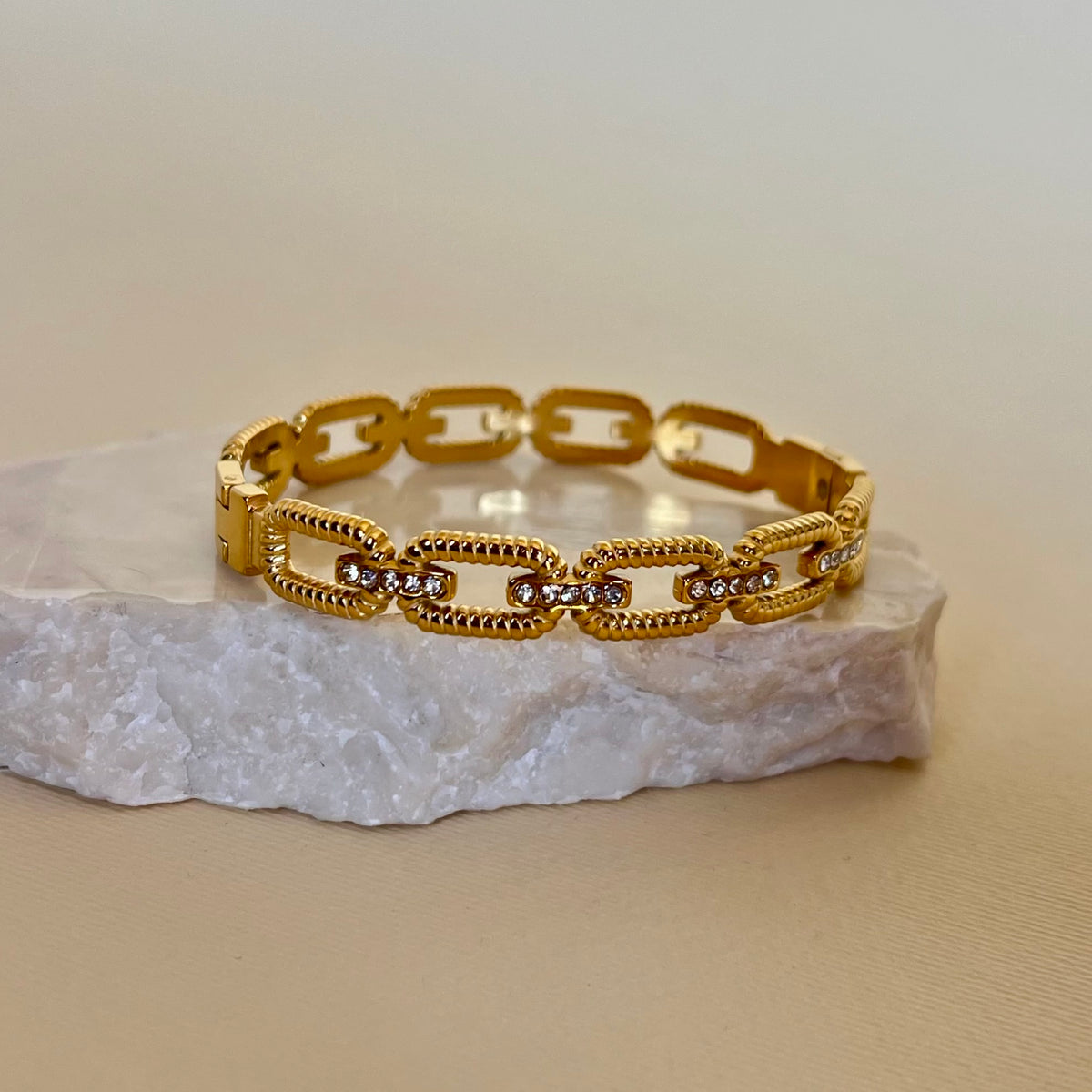Gleamira | Gold Plated Bangle