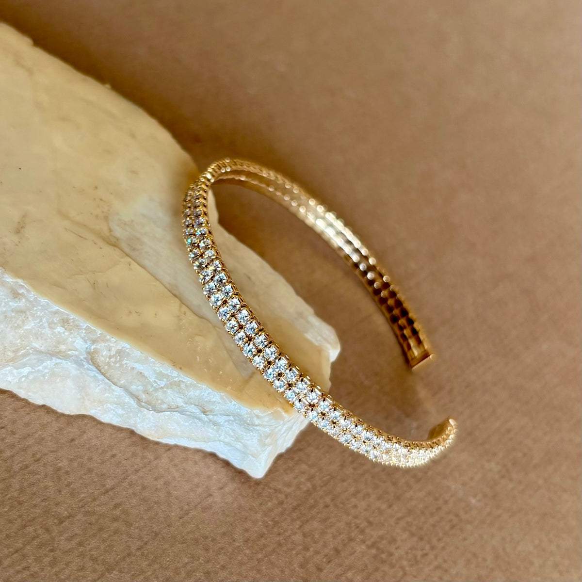 Zorique 04 | Gold Plated Bangle