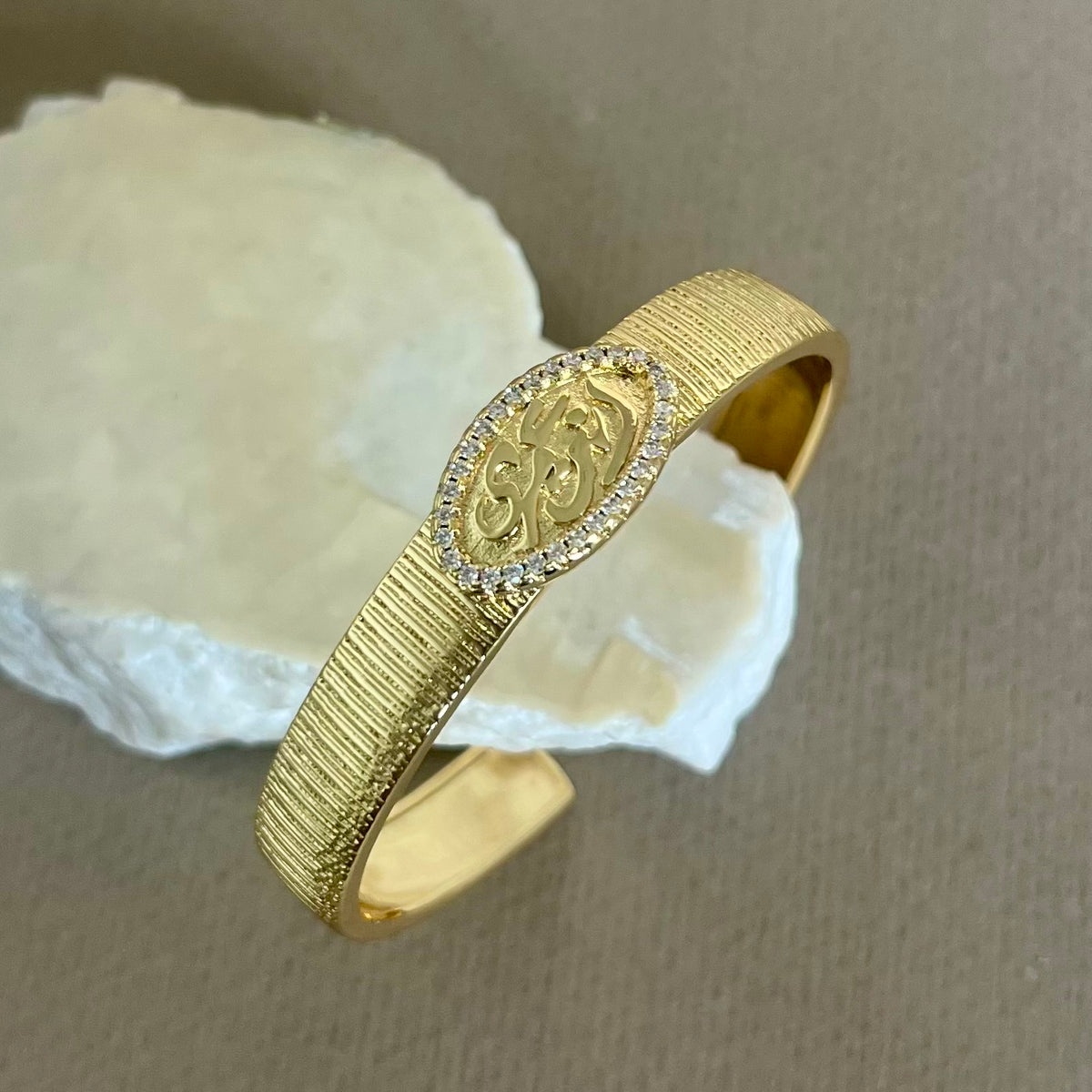 Enta Omry | Gold Plated Bangle