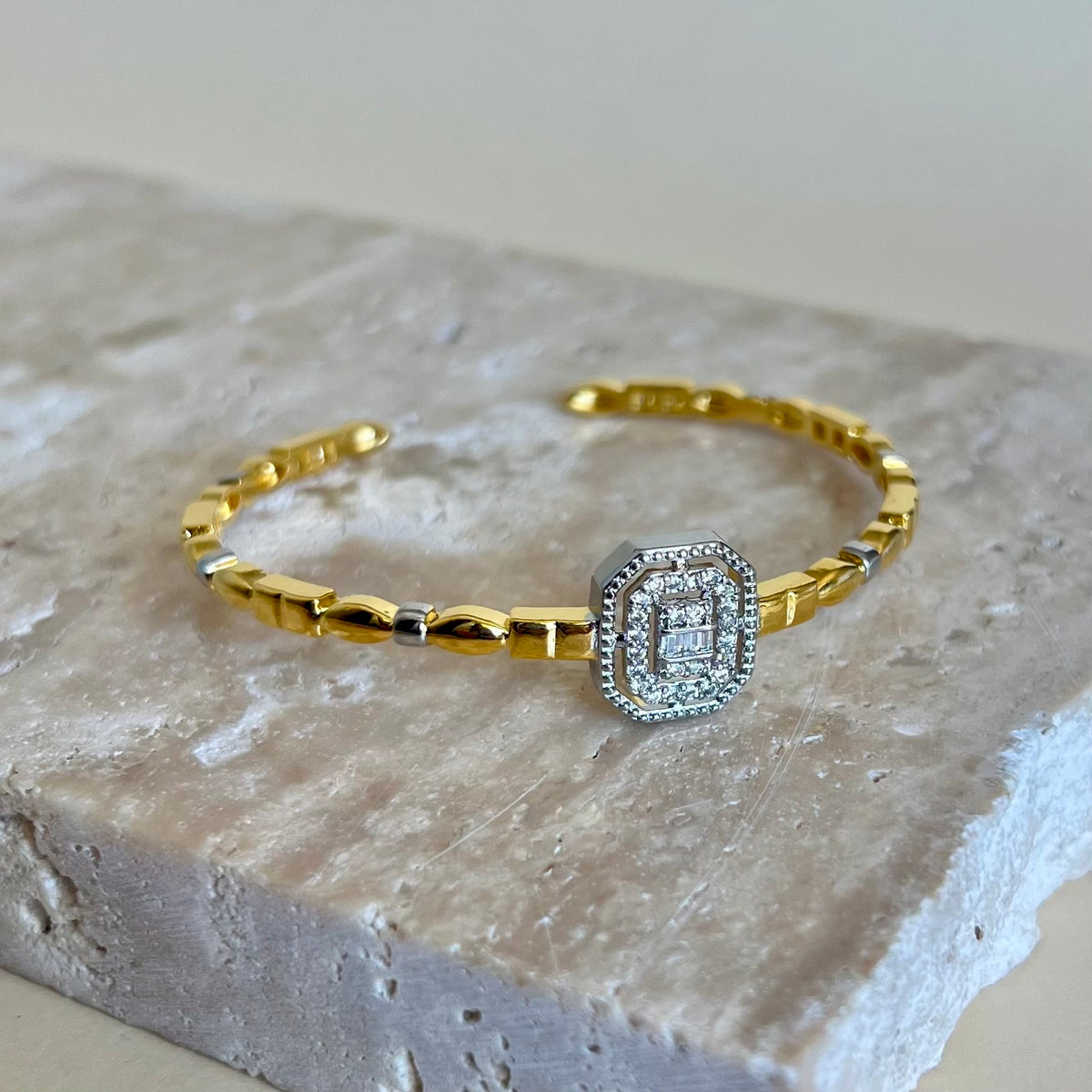 Dorelia | Gold Plated Bangle