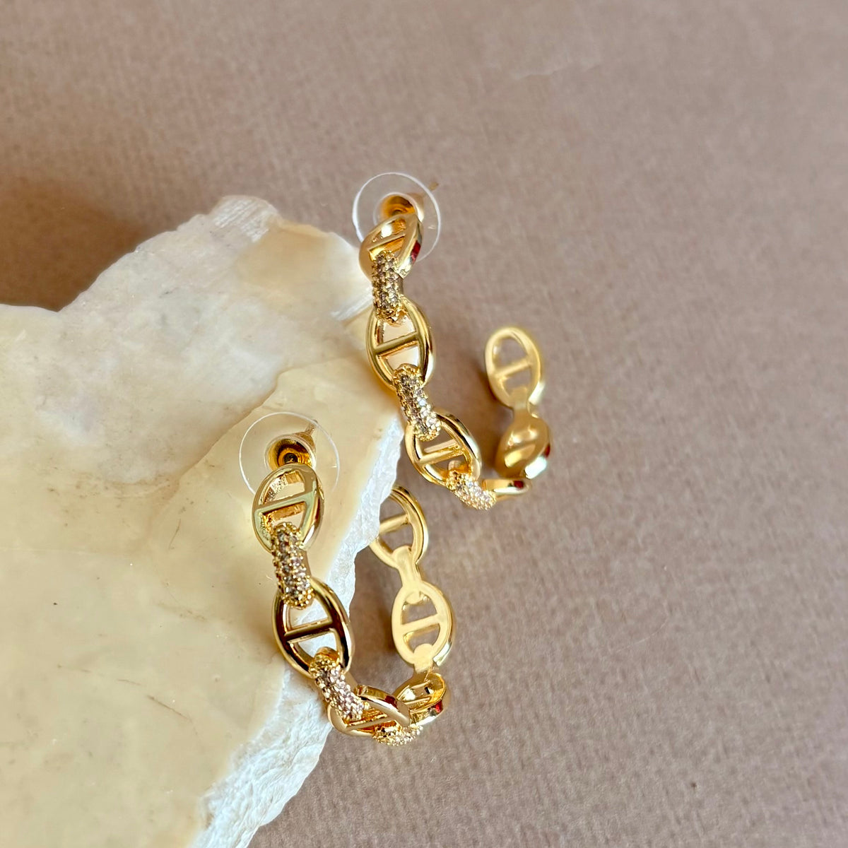 Omelis | Gold Plated Earrings