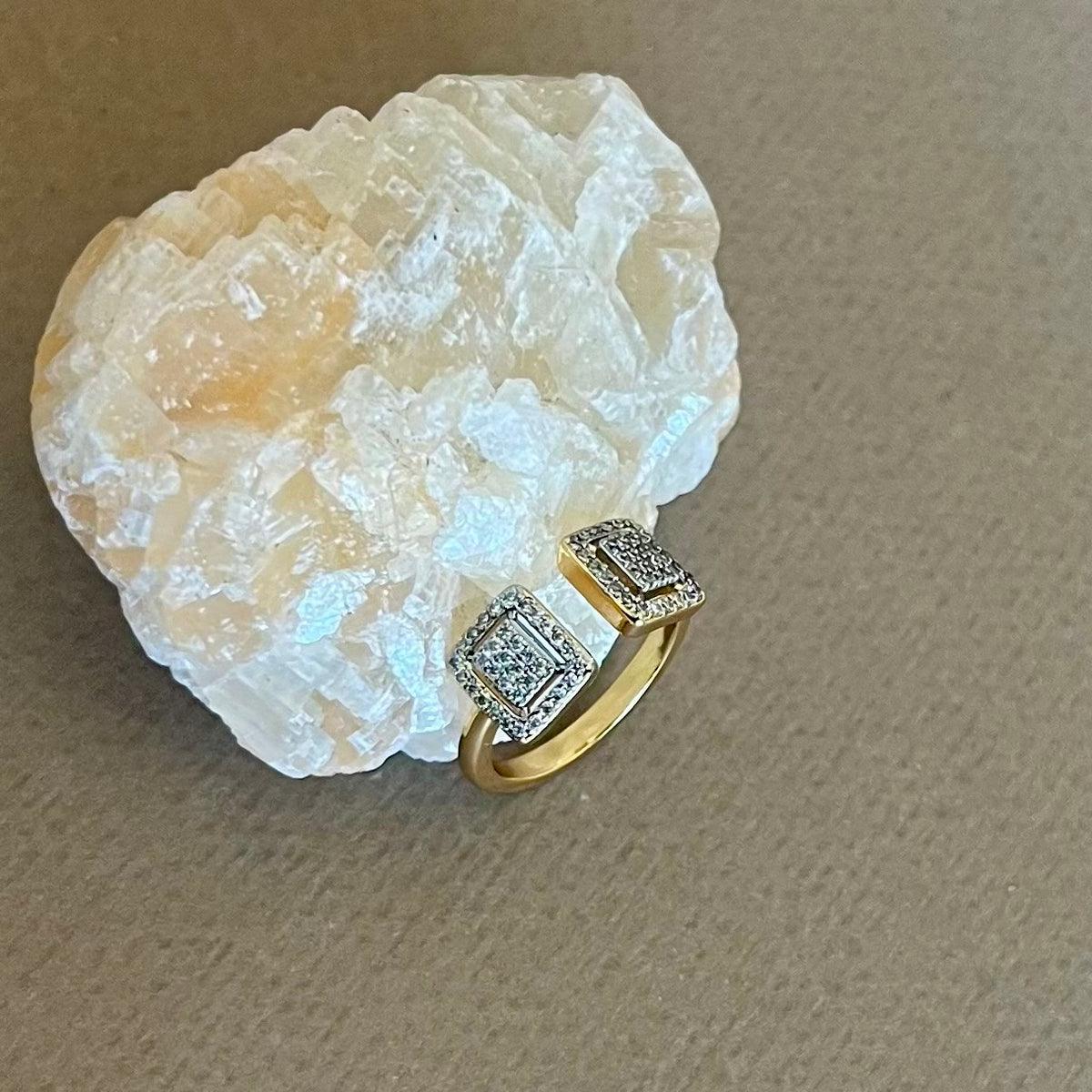 Zenevia 04 | Gold Plated Ring