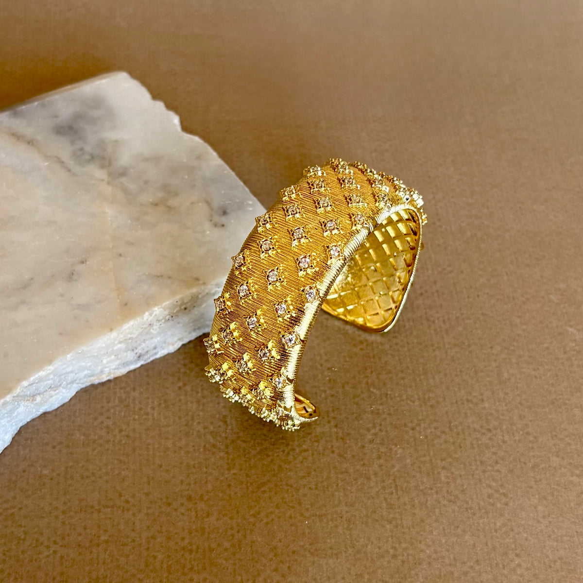 Aurora | Gold Plated Bangle