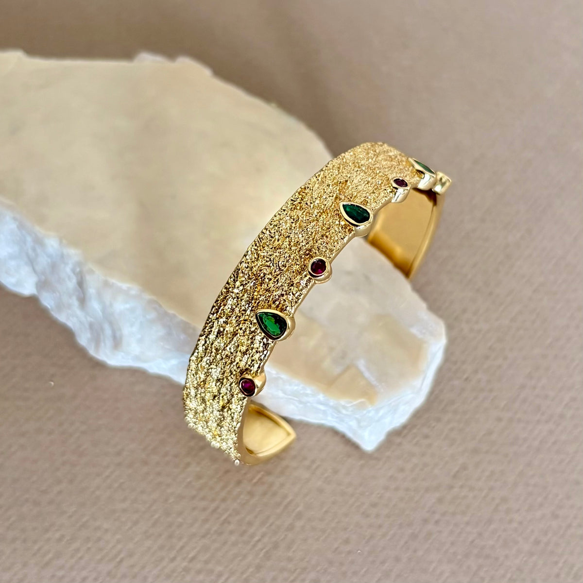 Porellia | Gold Plated Bangle