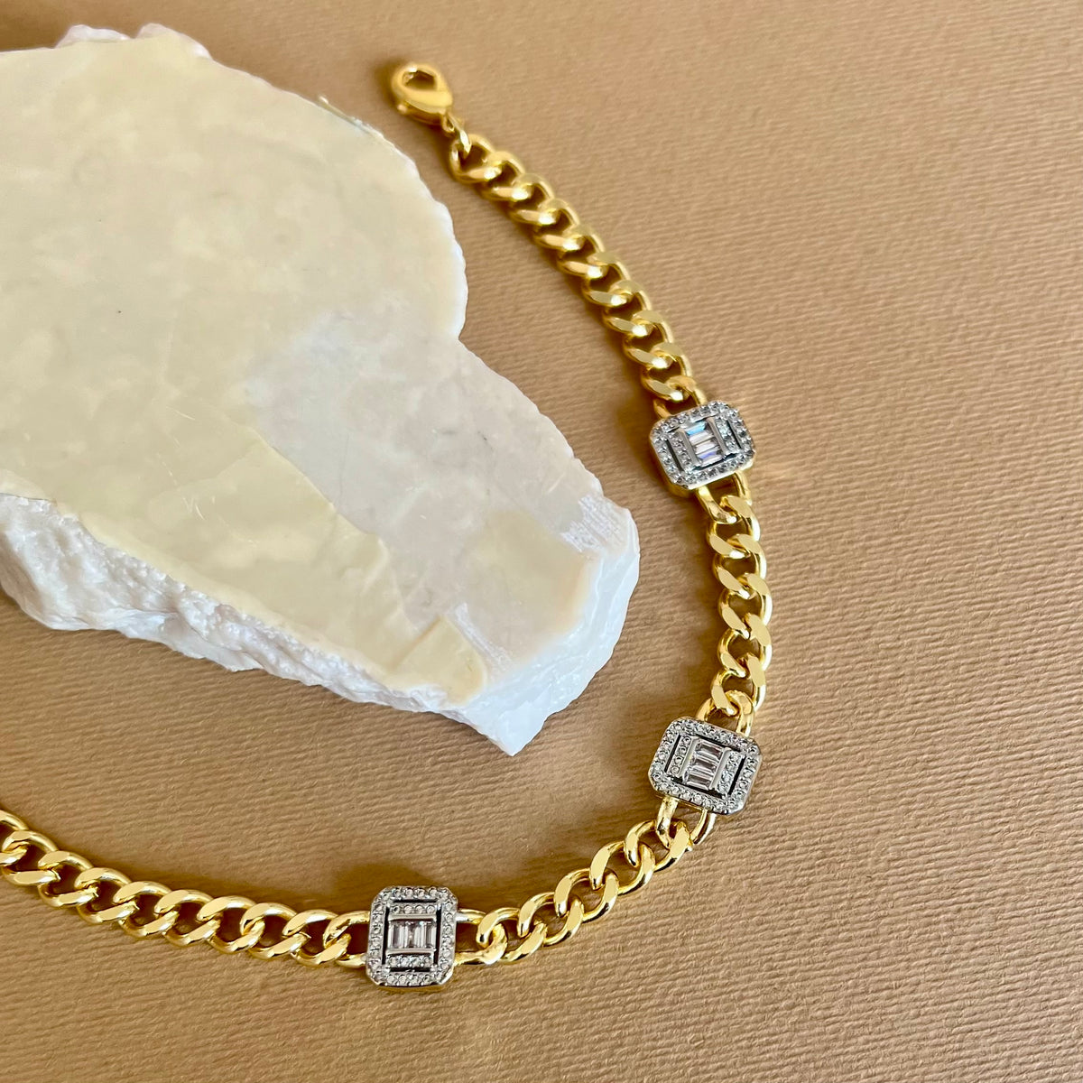 Bella 08 | Gold Plated Bracelet