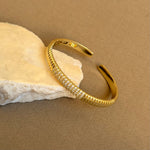 Kavelo | Gold Plated Bangle