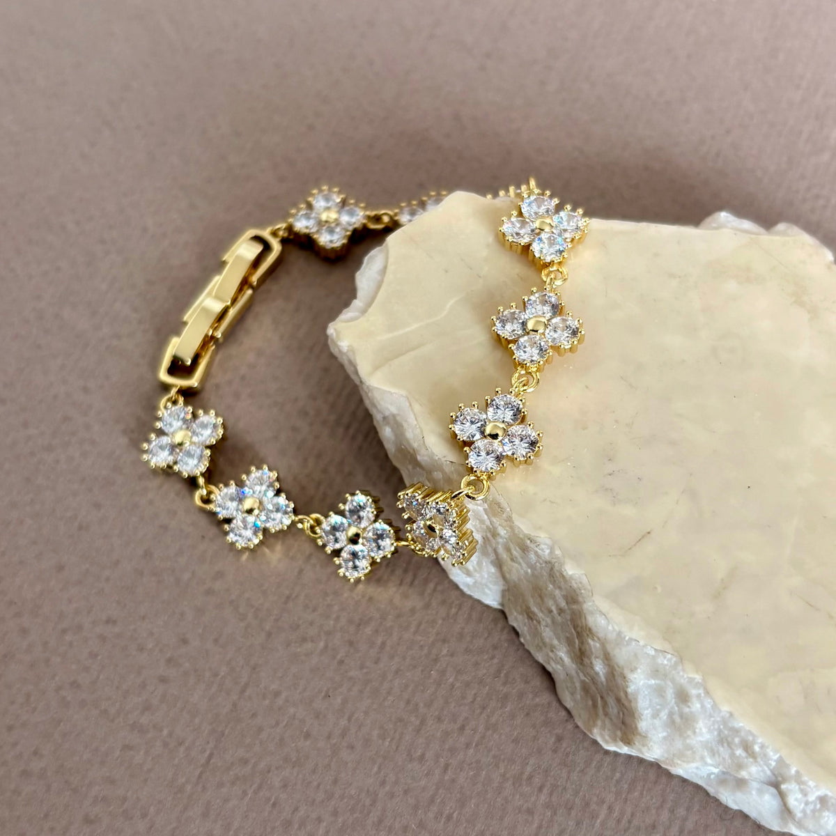 Virelia | Gold Plated Bracelet