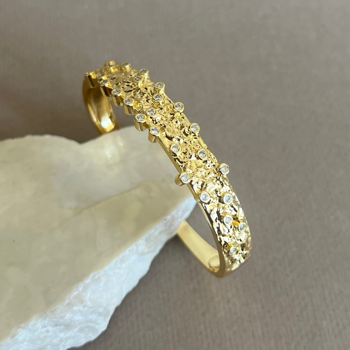 Hora | Gold Plated Bangle