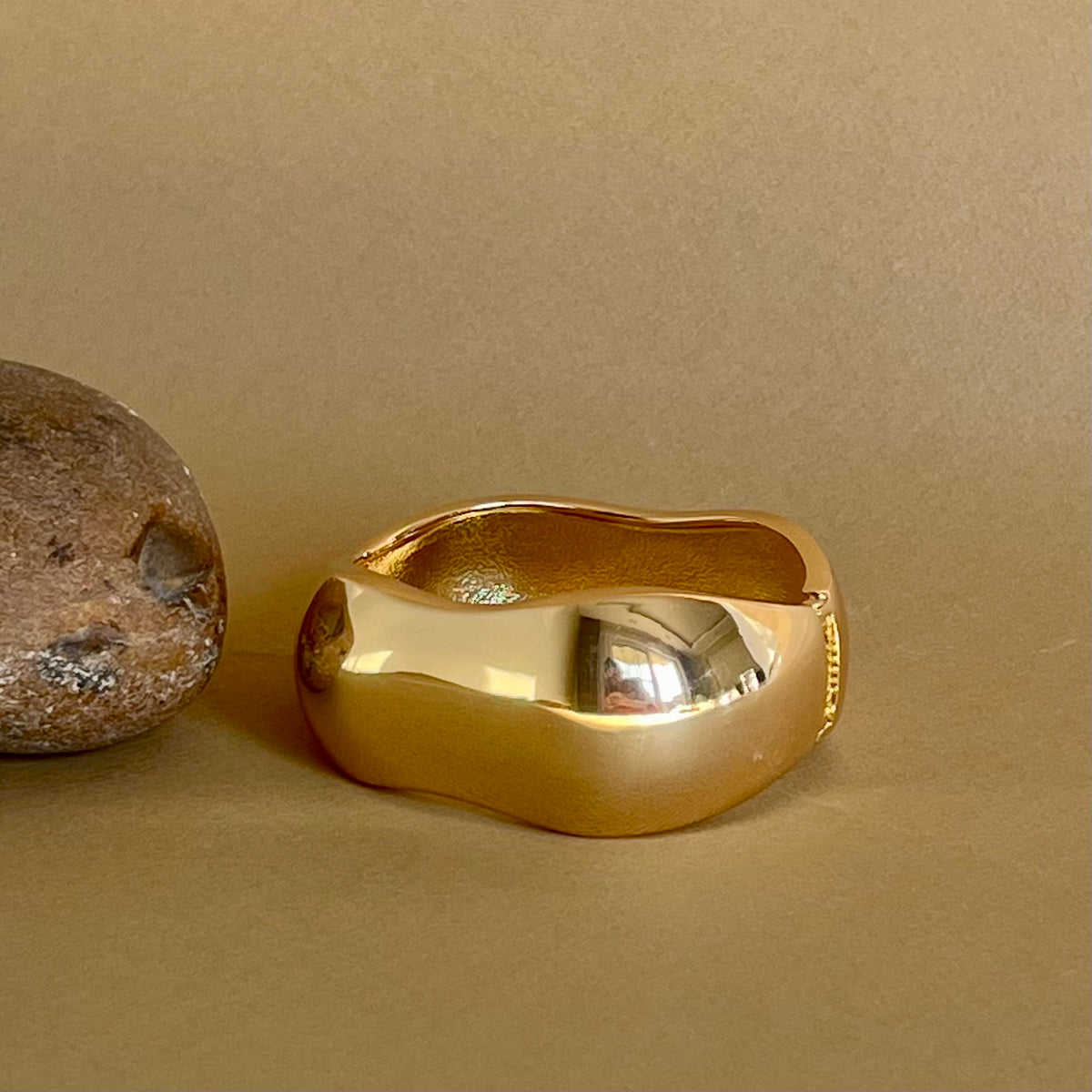 Ondulando 06 | Gold Plated Bangle