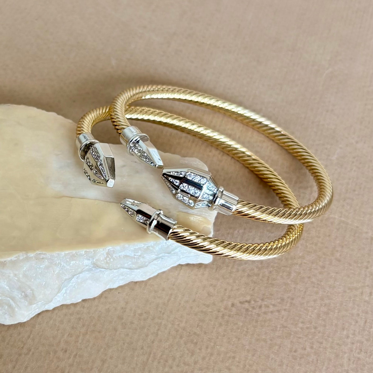 Bosira 02 | Gold Plated Bangle
