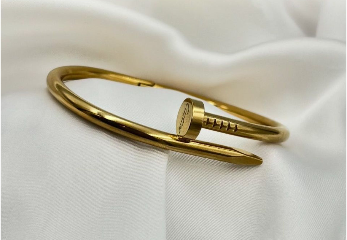 Chyodo | 18K Gold Plated Bangle