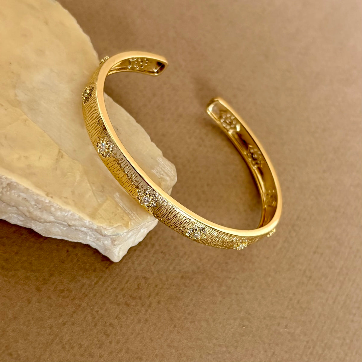 Sola | Gold Plated Bangle