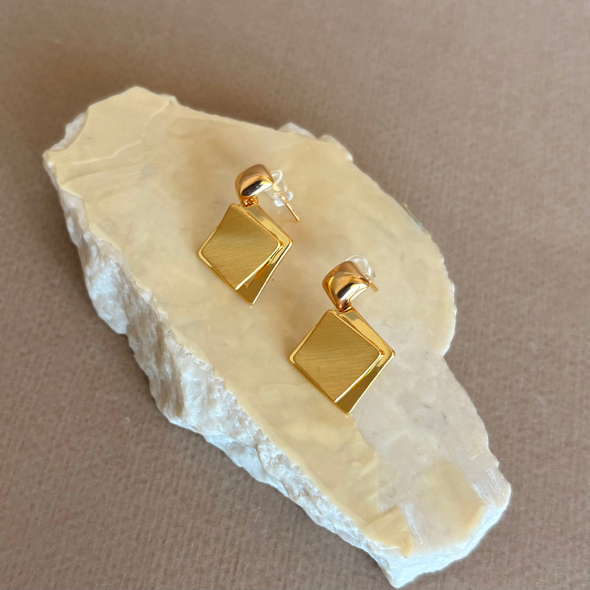 Amiya 02 | Gold Plated Earrings