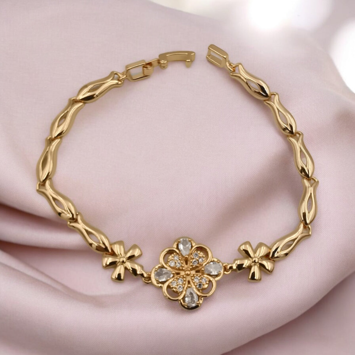 Flora | 24K Gold Plated Bracelet