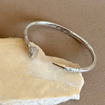 Crystal Chyodo 02 | White Gold Plated Bangle