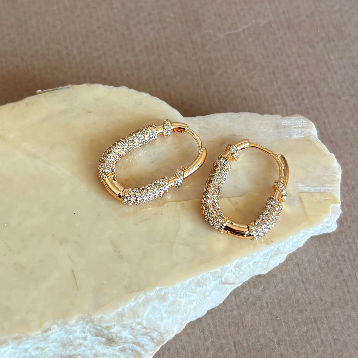 Ovelia 02 | Gold Plated Earrings
