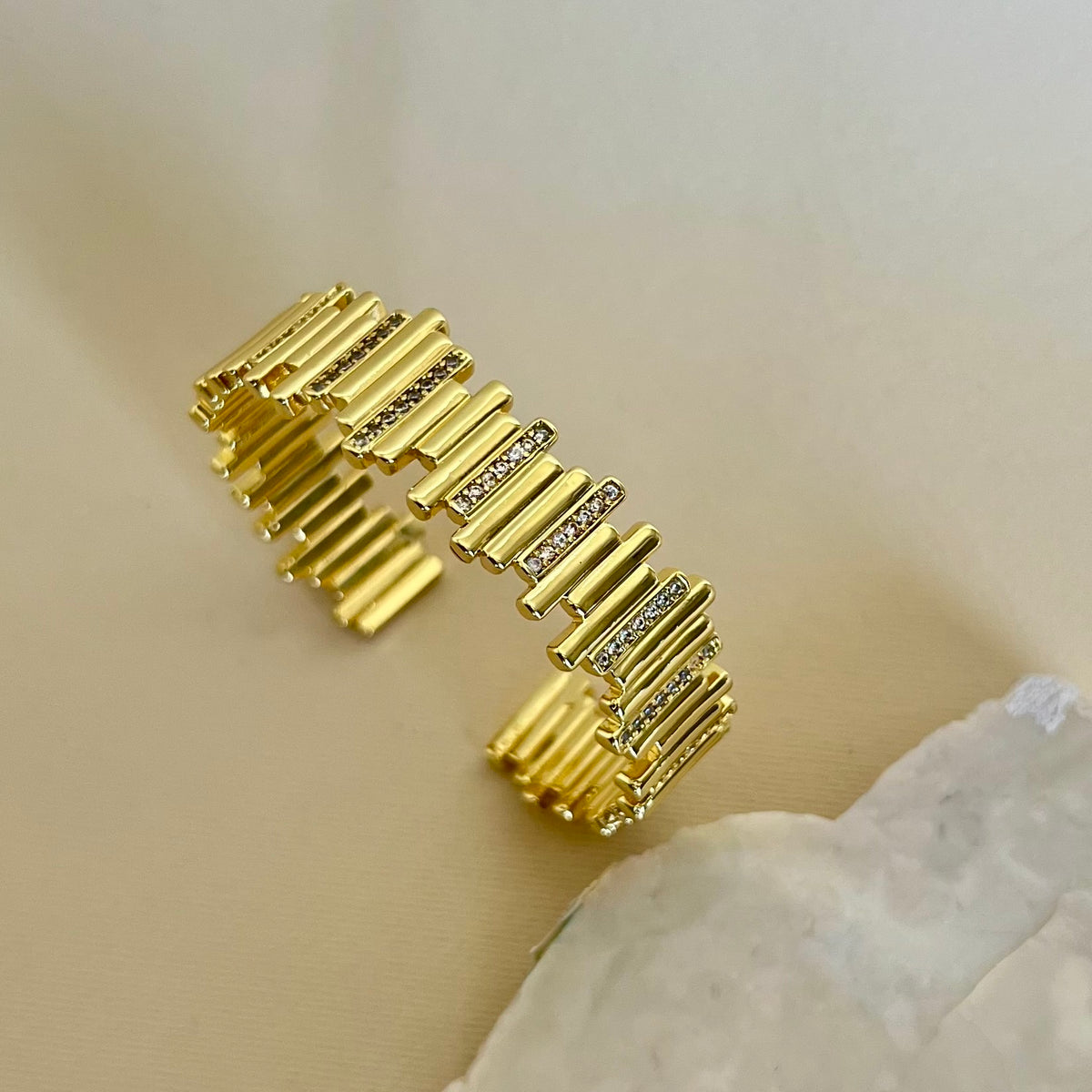 Yango | Gold Plated Bangle