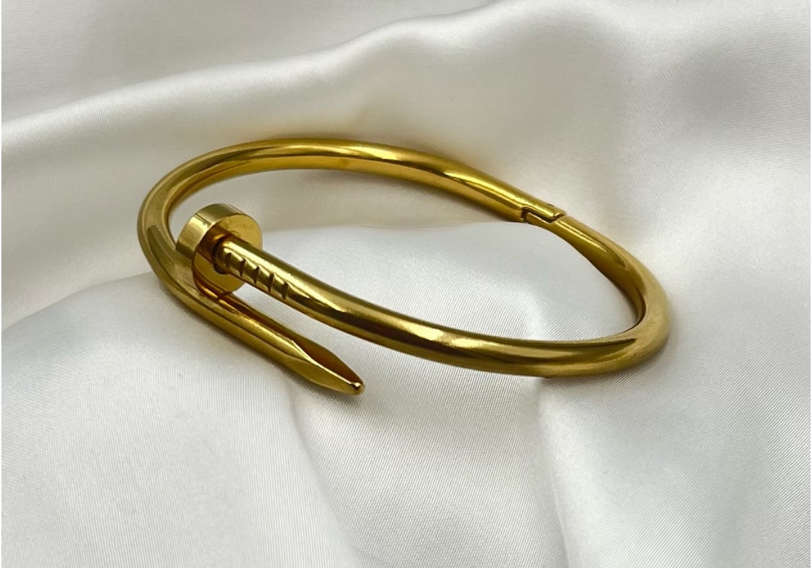 Chyodo | 18K Gold Plated Bangle