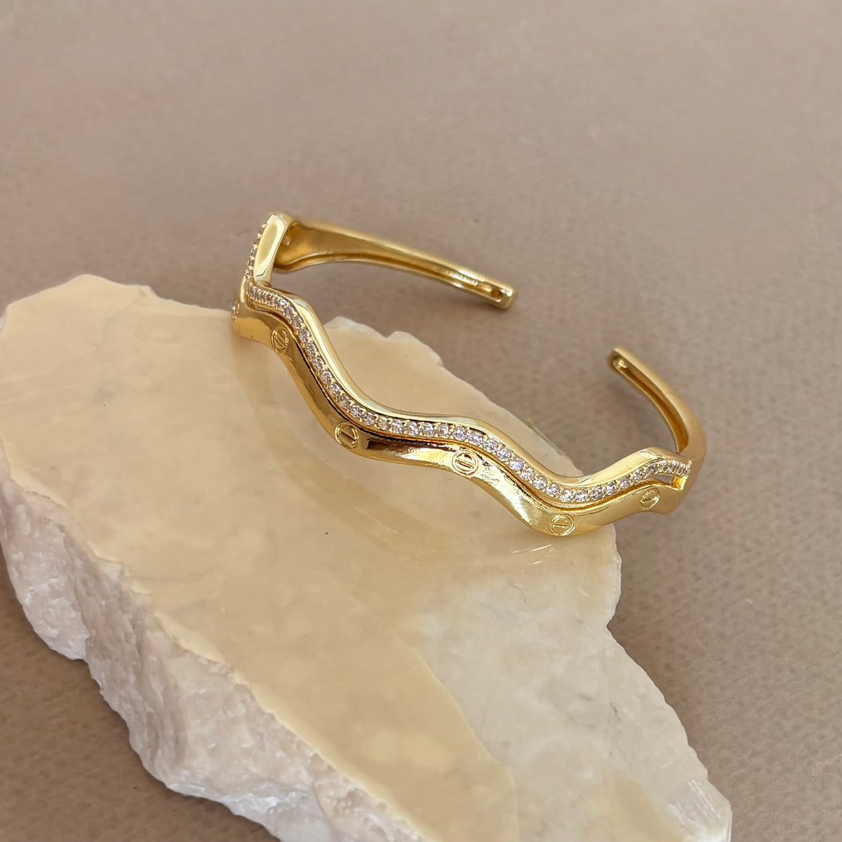 Zerady | Gold Plated Bangle