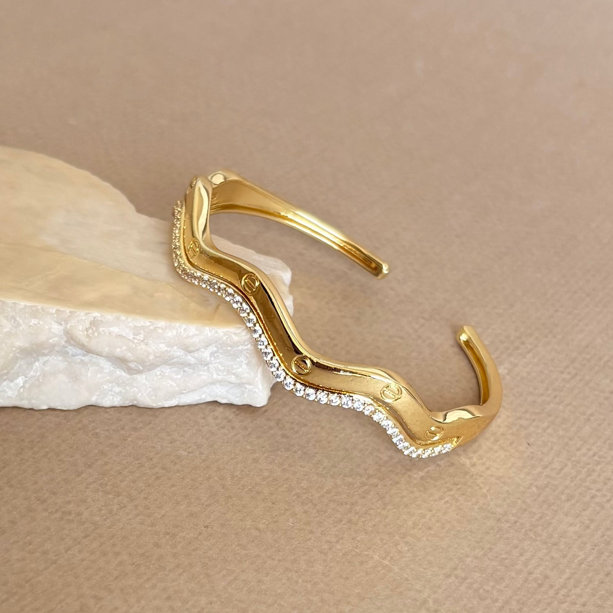 Zerady | Gold Plated Bangle