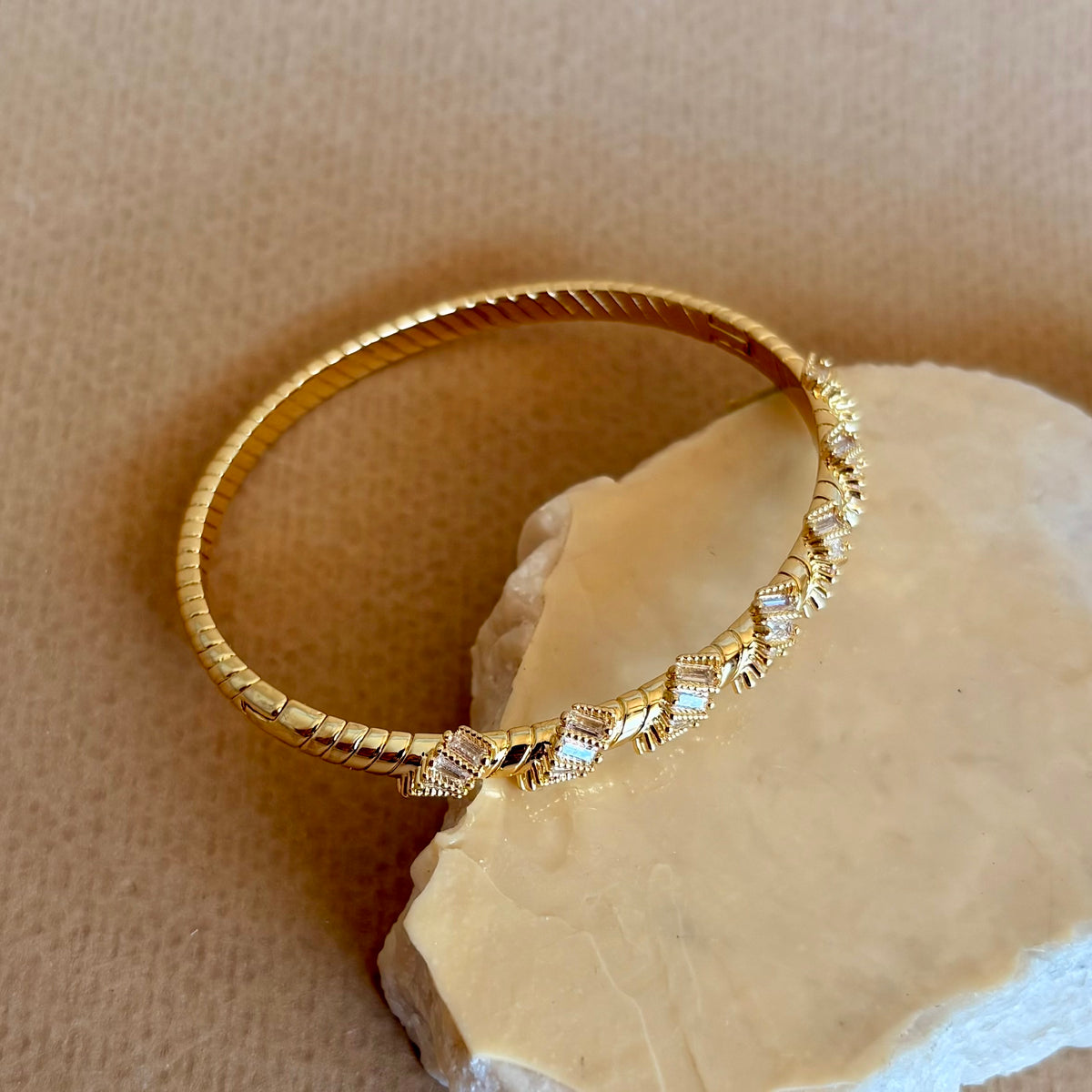 Darian | Gold Plated Bangle