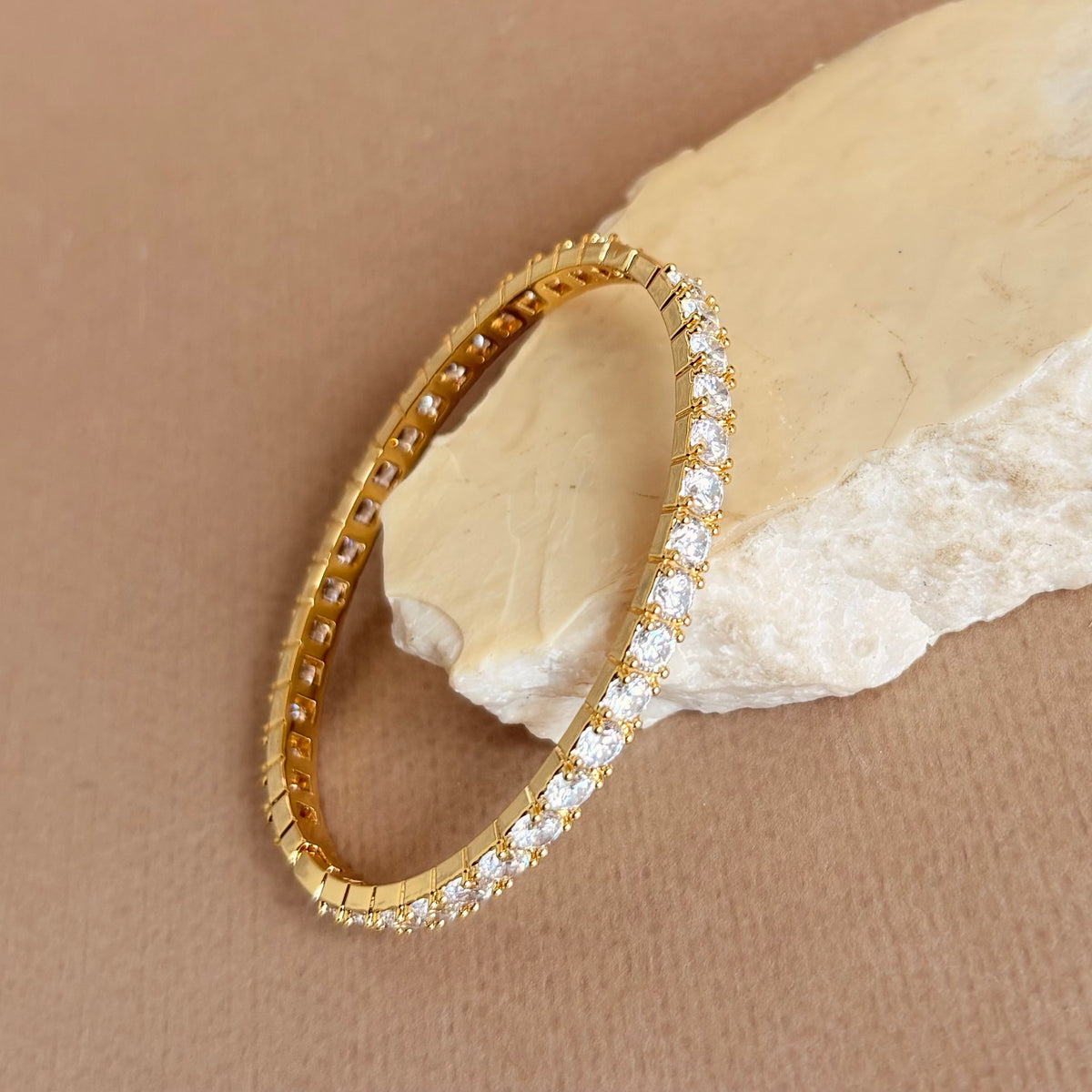 Essence 05 | GOLD Plated Bangle
