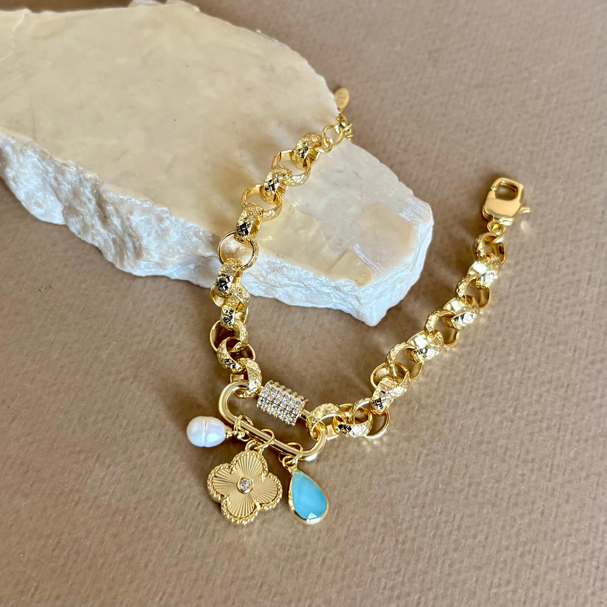 Vesclaire | Gold Plated Bracelet