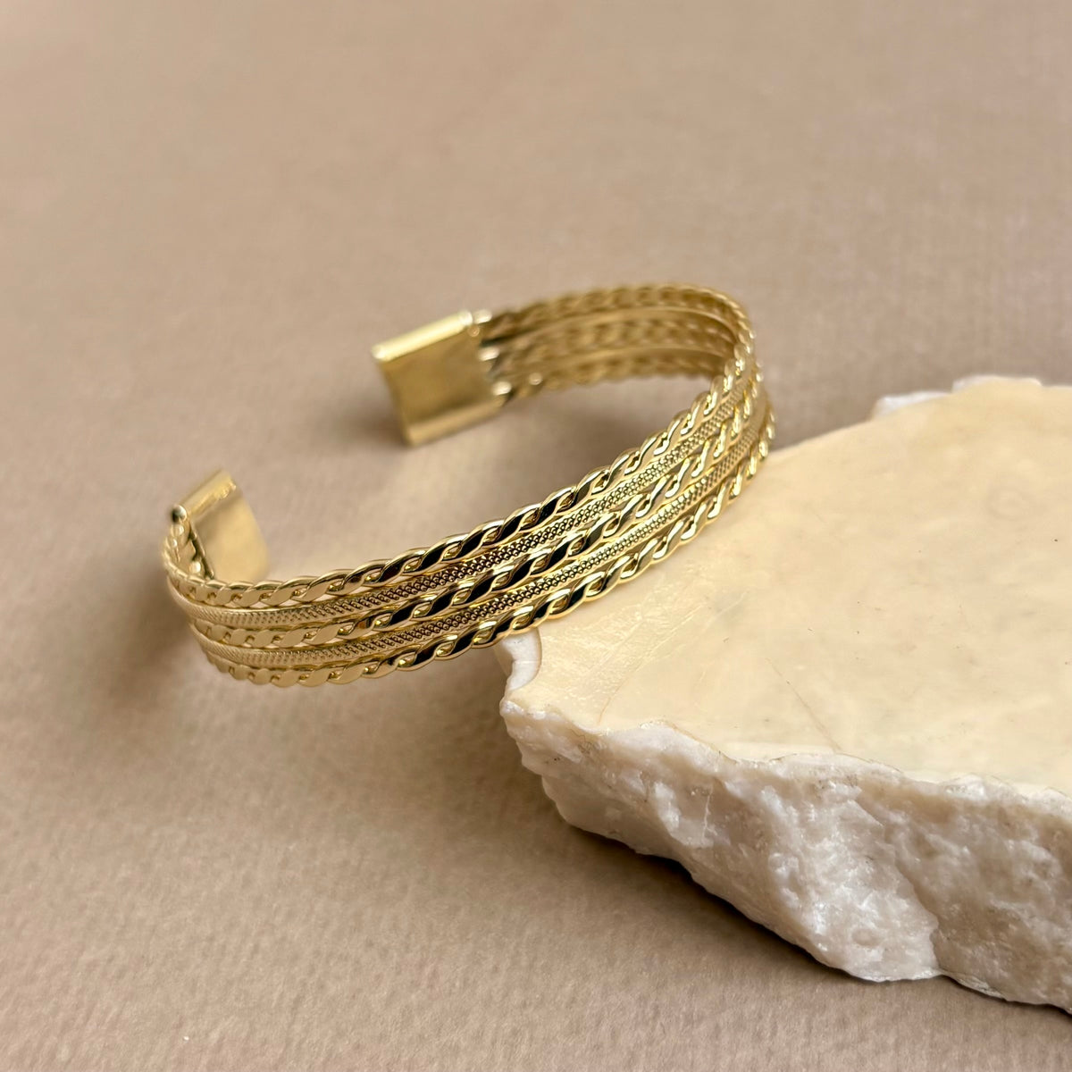 Trevoné | Gold Plated Bangle