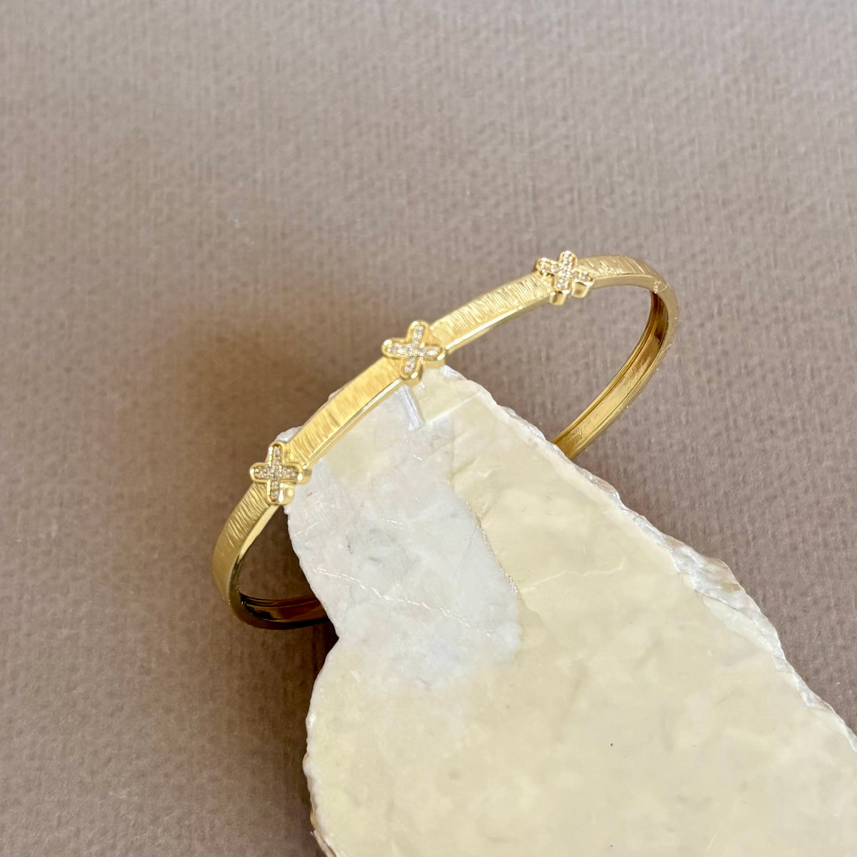 Beko 02 | Gold Plated Bangle