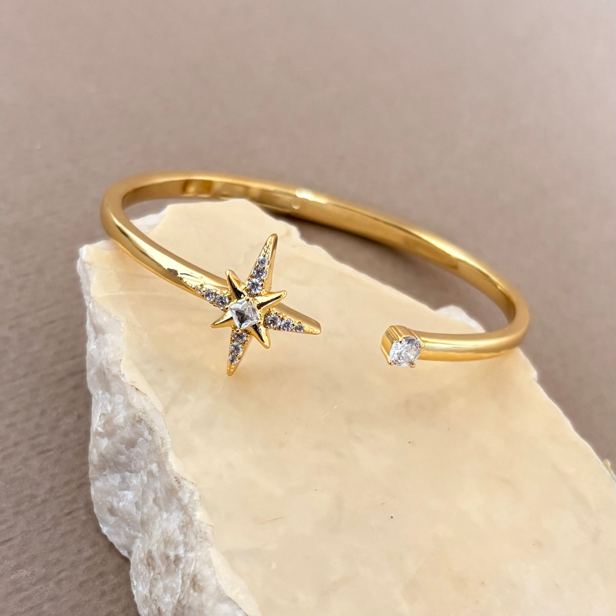 Trezani | Gold Plated Bangle