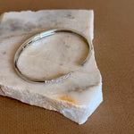 Nyro 02 | White Gold Plated Bangle