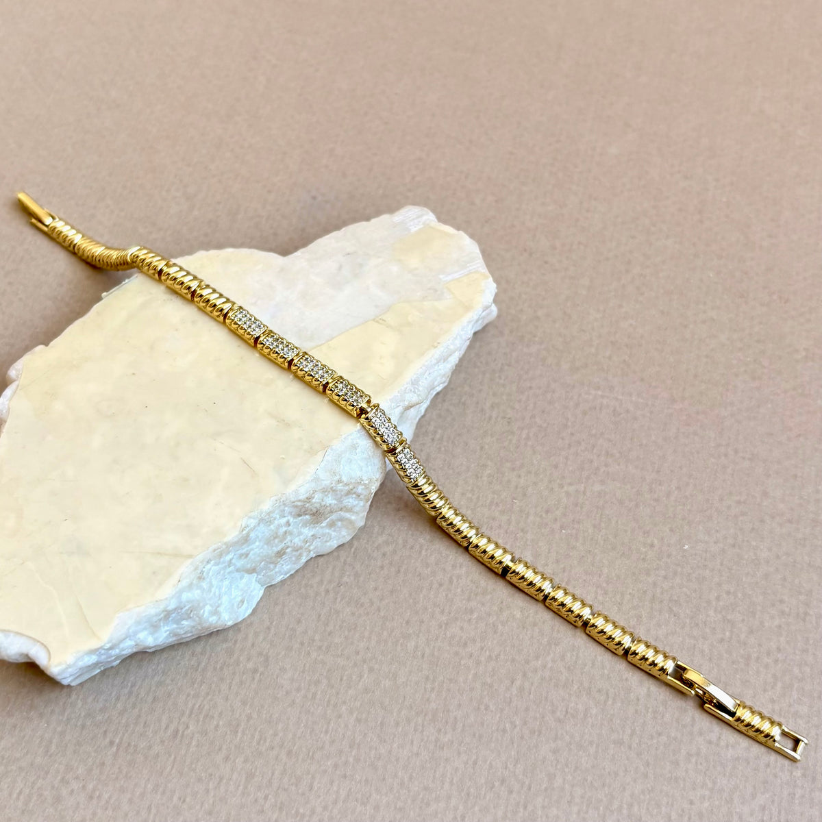 Gravéa | Gold Plated Bracelet