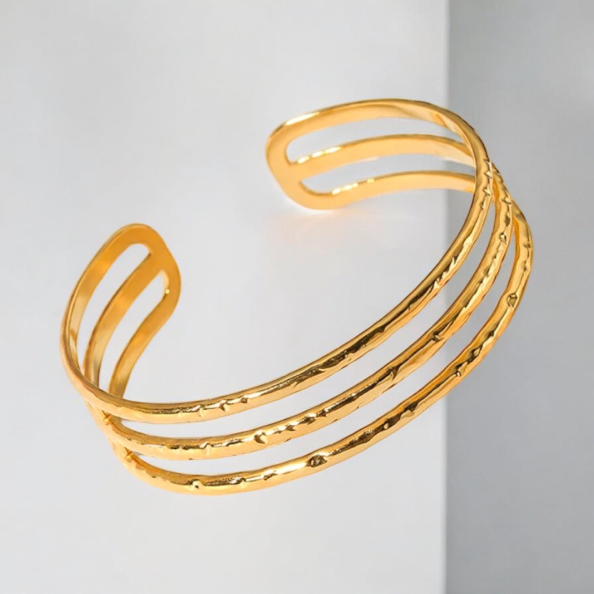 Raven | Gold Plated Bangle