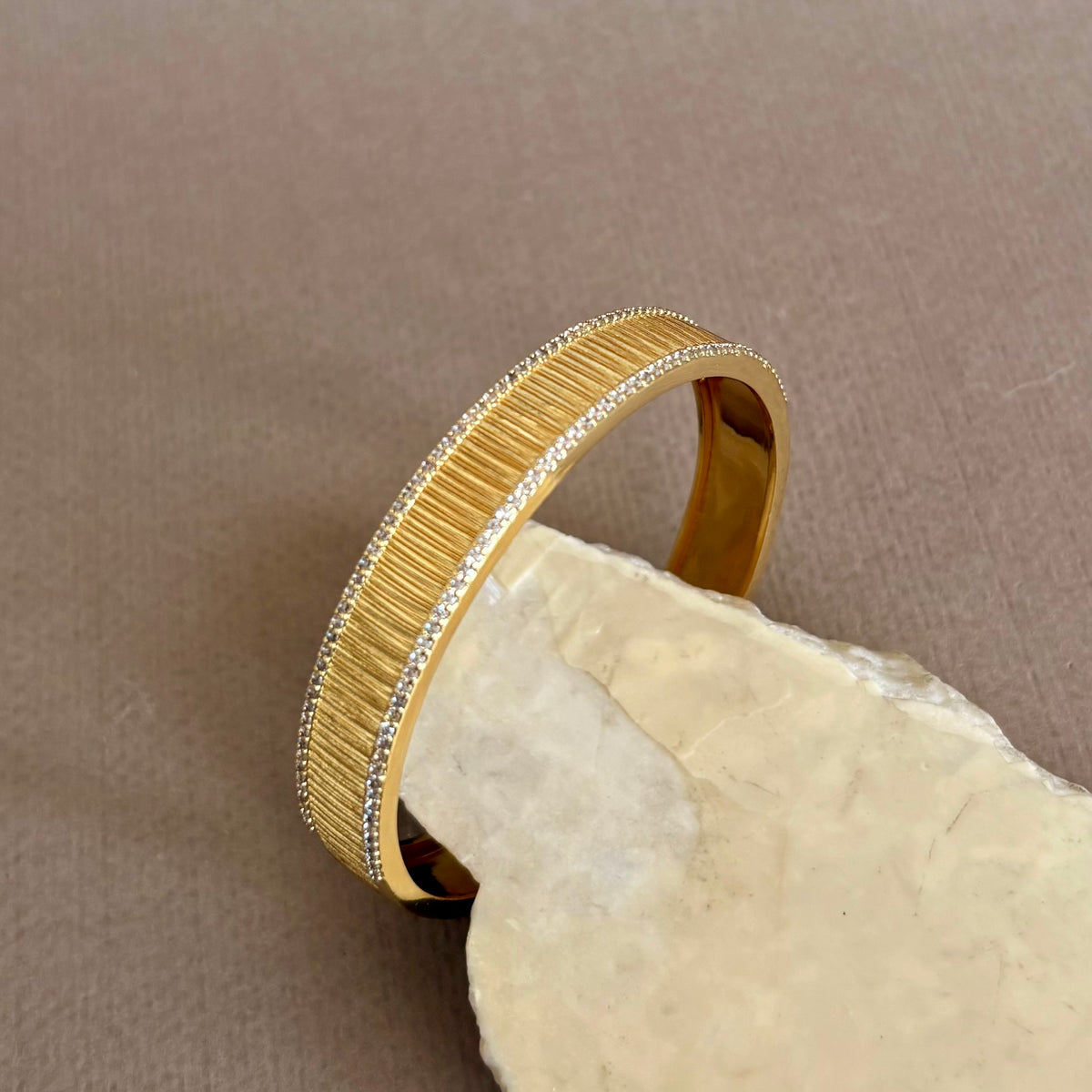 Omira | Gold Plated Bangle