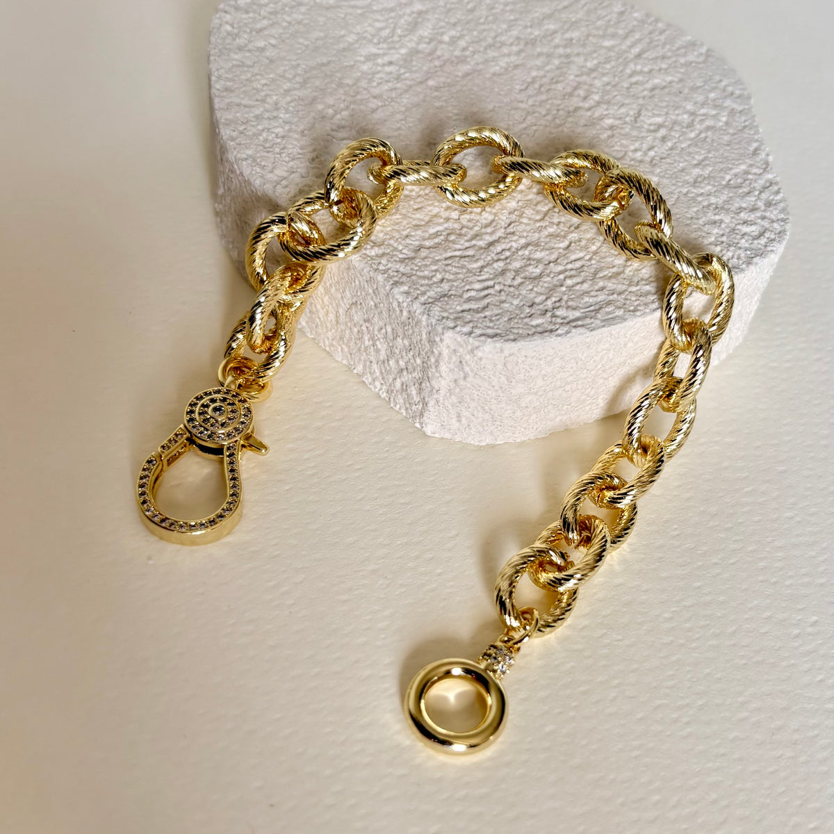 Tolven | Gold Plated Bracelet