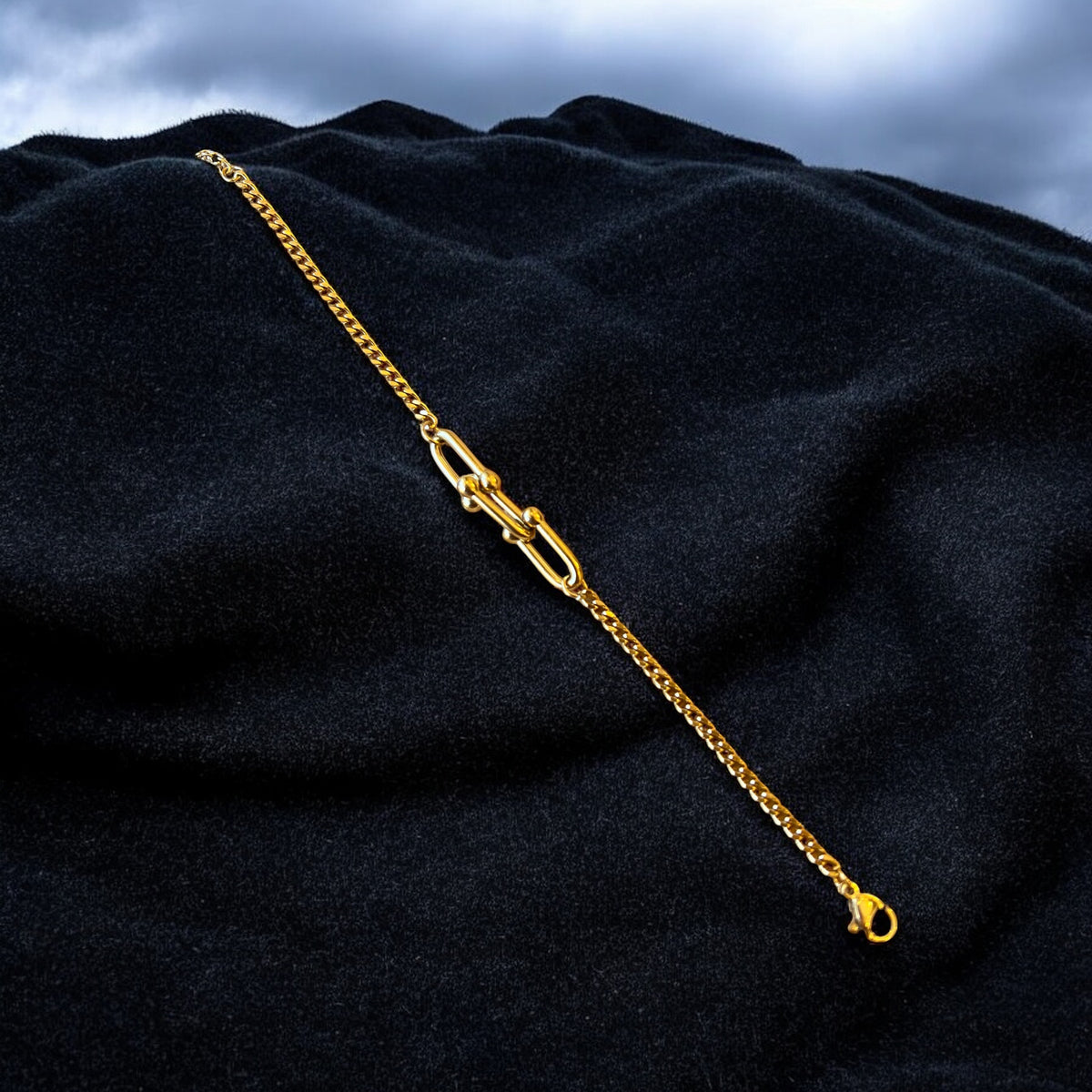 Elize | Gold Plated Bracelet