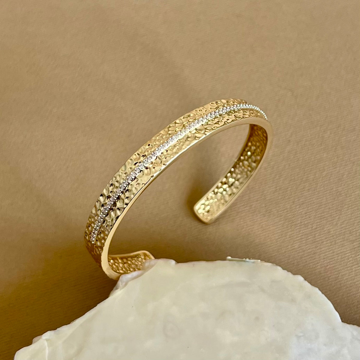 Zyra | Gold Plated Bangle