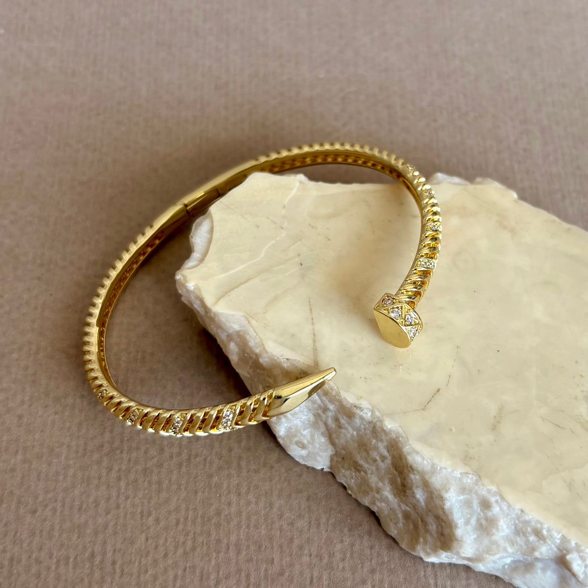 Chyodo 12 | Gold Plated Bangle
