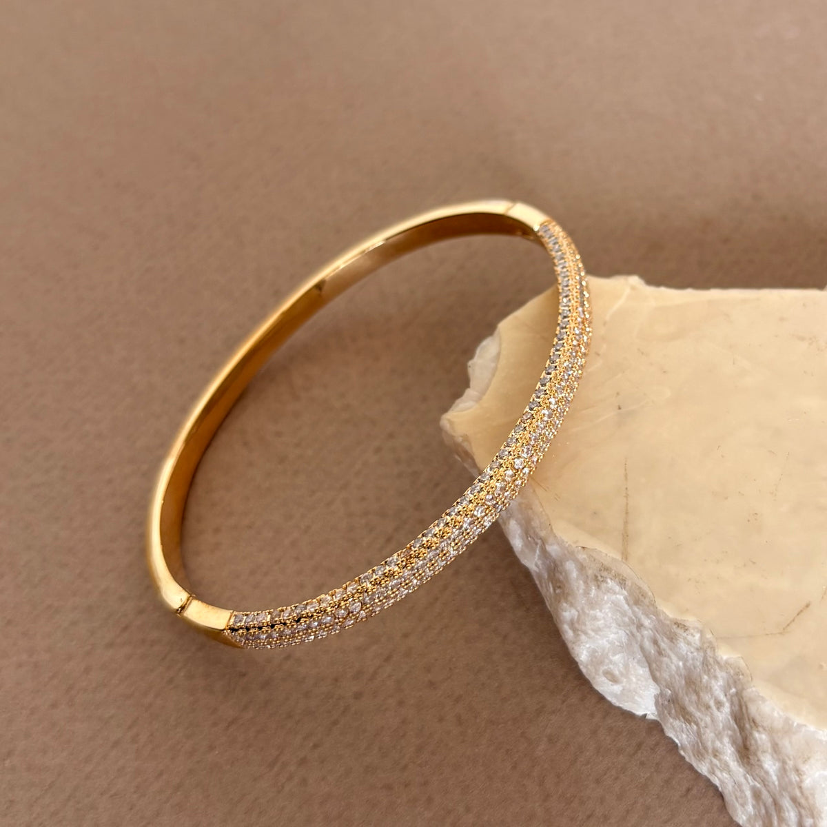 Talvion 02 | Gold Plated Bangle