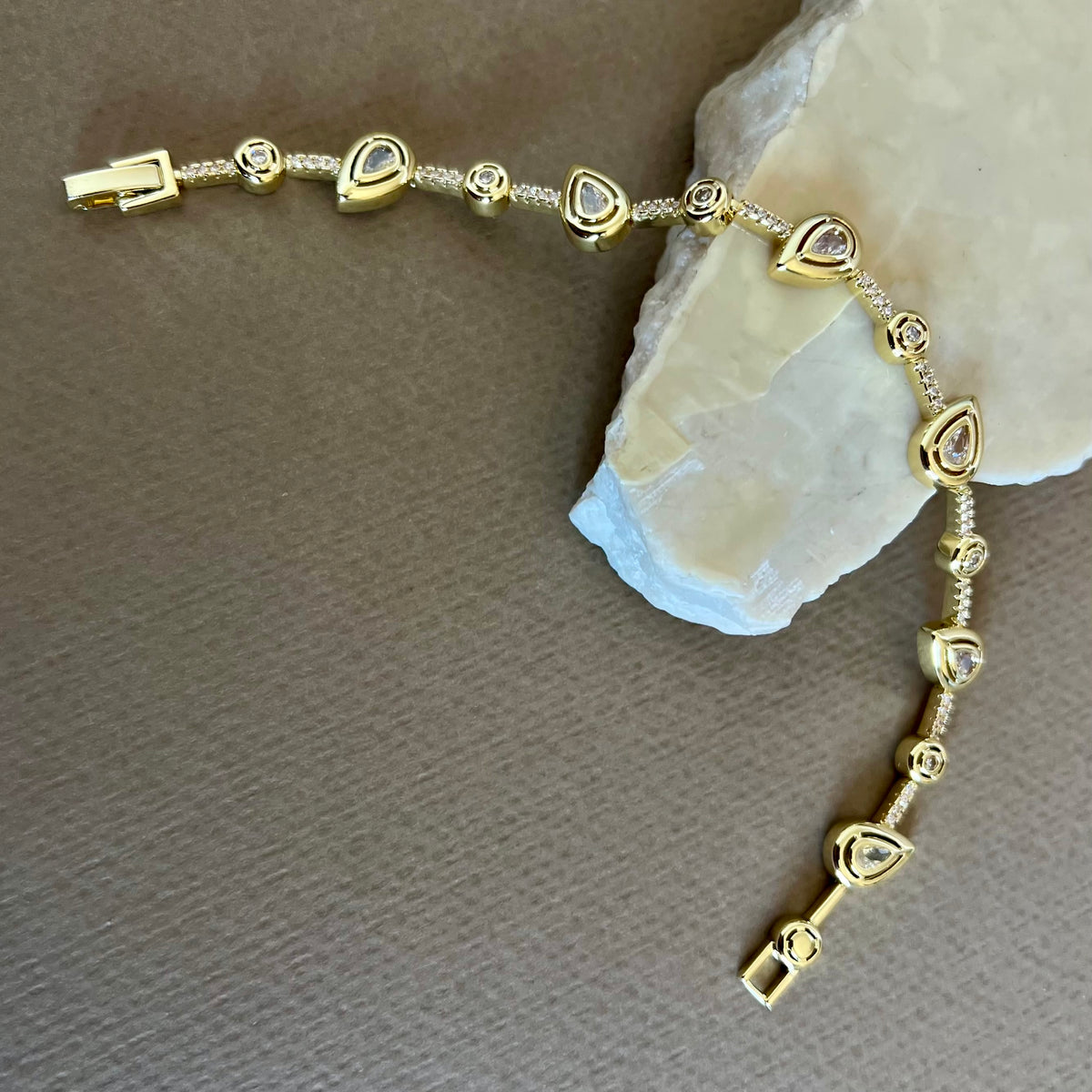 Tilane 02 | Gold Plated Bracelet