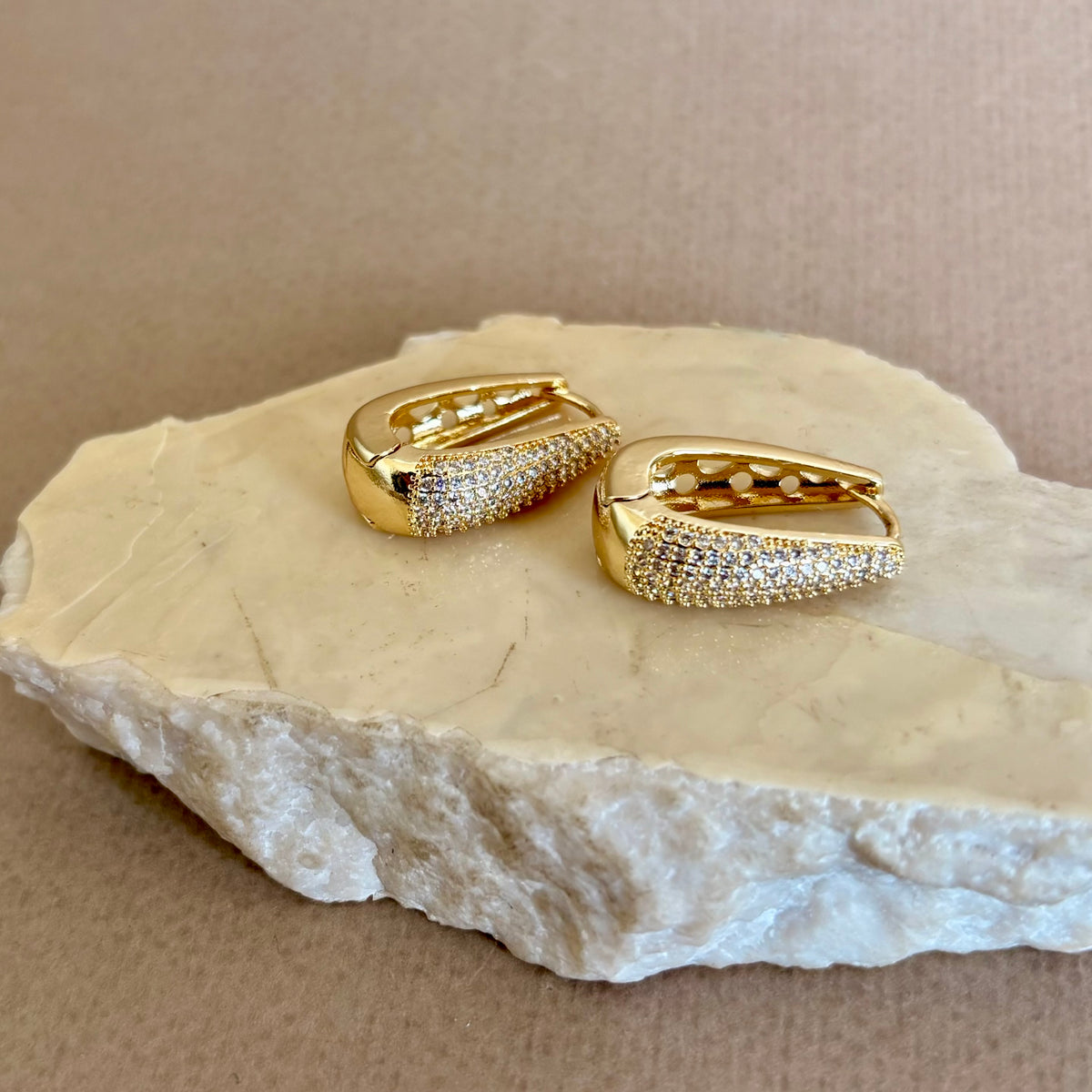 Bravineo | Gold Plated Earrings