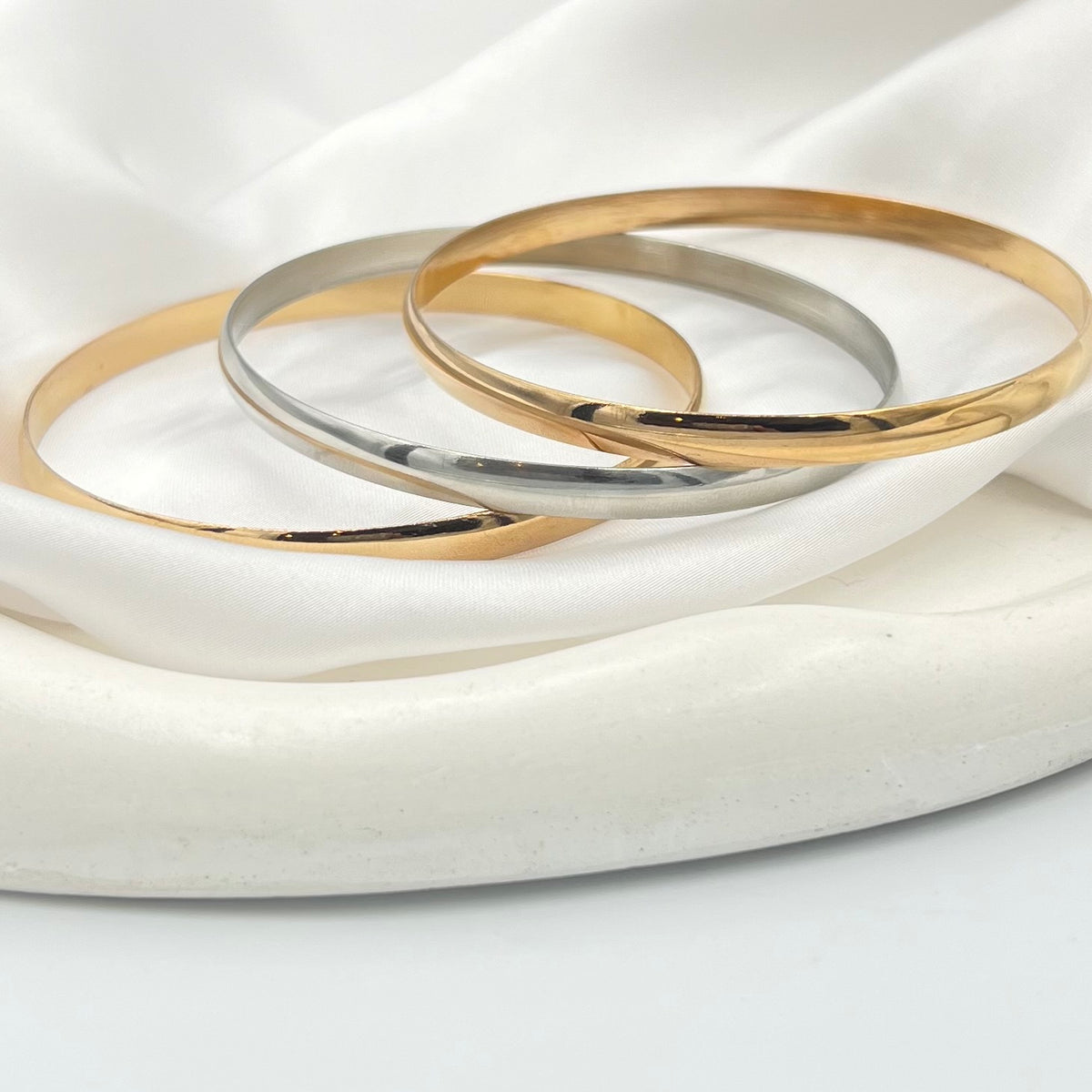 Triple Plain Orbit 02 | 18K Gold Plated Bangles [Set of 3 Pieces]