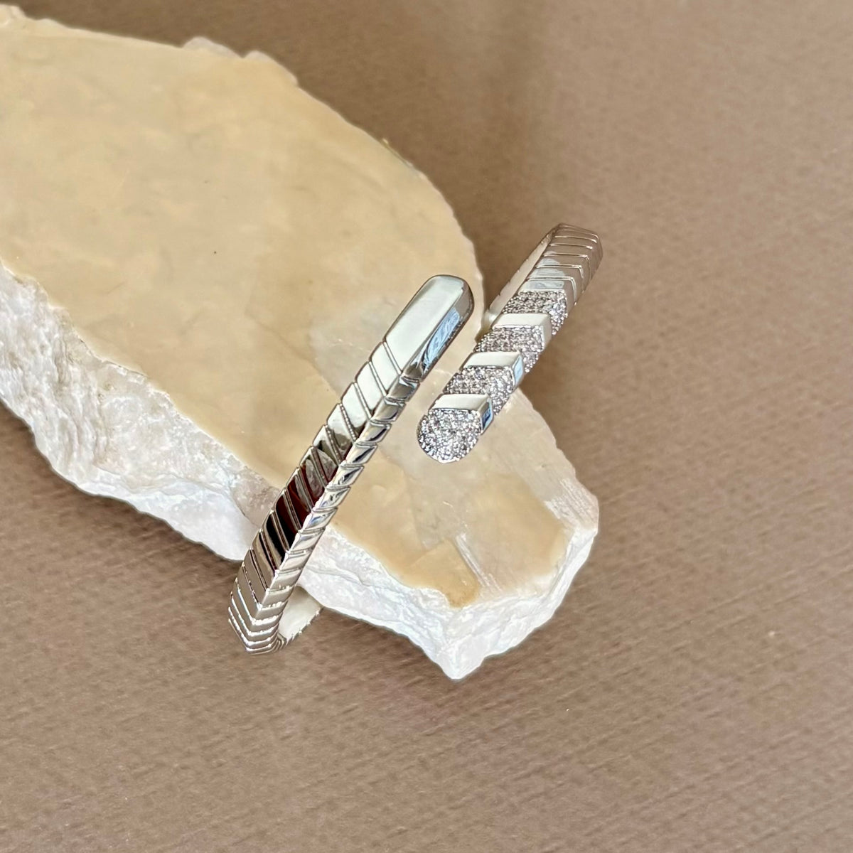 Messika 07 | White Gold Plated Bangle