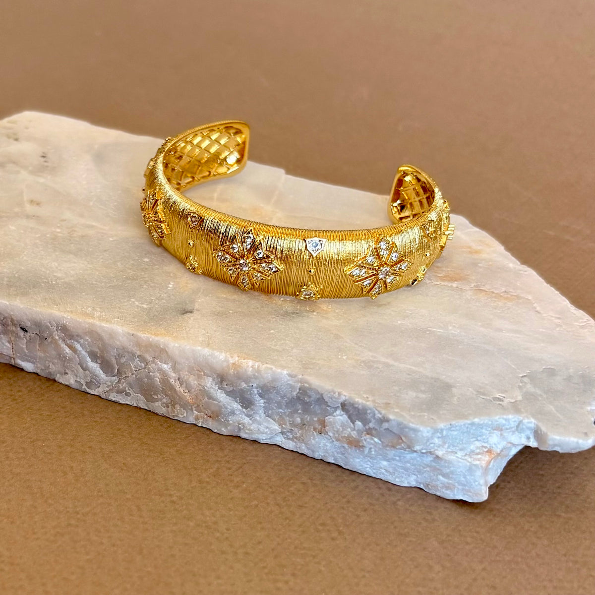 Aspen | Gold Plated Bangle