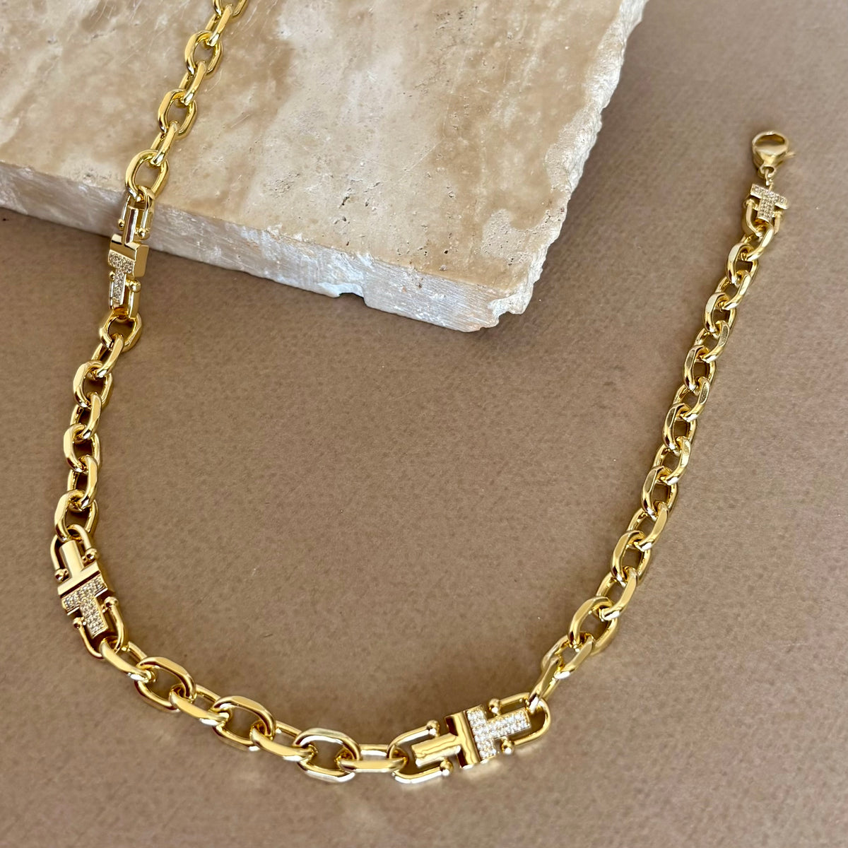 Pavrelia | Gold Plated Necklace