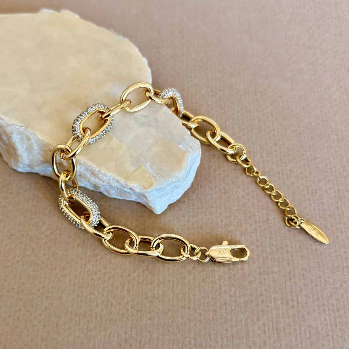 Triumph 04 | Gold Plated Bracelet