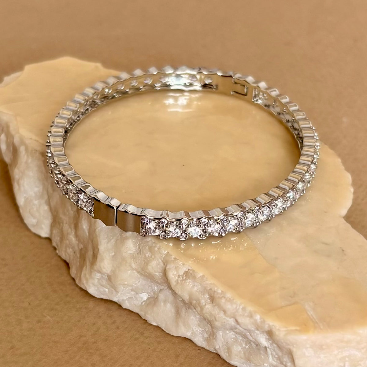 Vexa | White Gold Plated Bangle