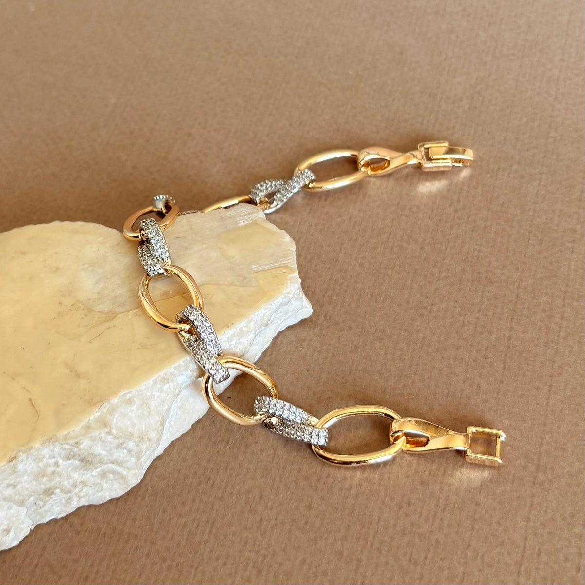 Mirethia 02 | Gold Plated Bracelet